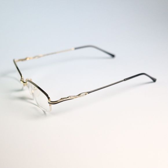 Diva petite Eastern States 9159 48-18 135 C-2.E eyeglasses gold half rim N14 main image 9